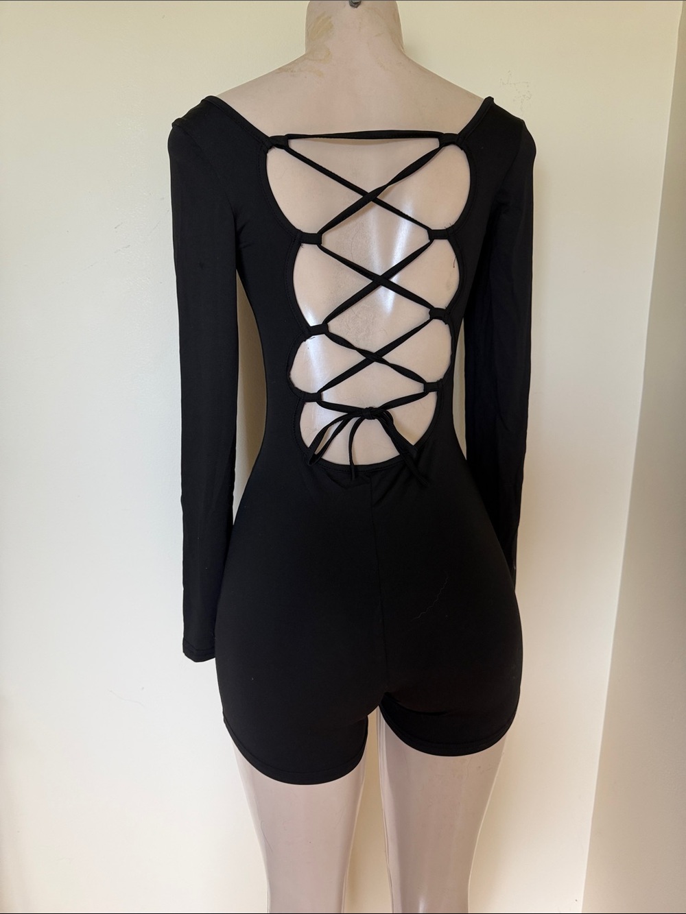 Back Lace-Up Long Sleeve Black Shorts Romper